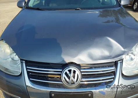 2010 Volkswagen Jetta S from USA, damaged, VIN 3VWJZ7AJ2AM066622